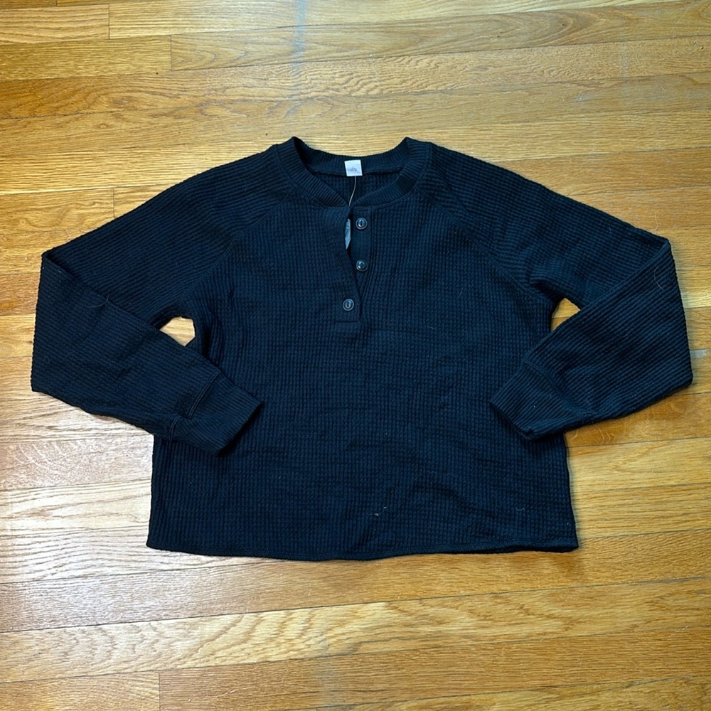 Old Navy T-shirt